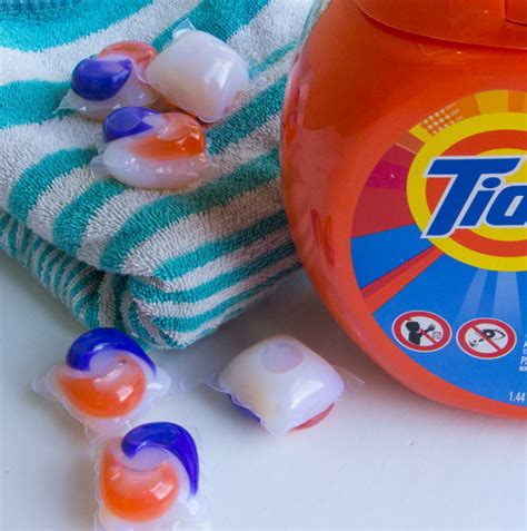 Not the best thing for tummy tum tum. NY Lawmakers: "Make Tide Pods Look 'Less Appetizing' So ...