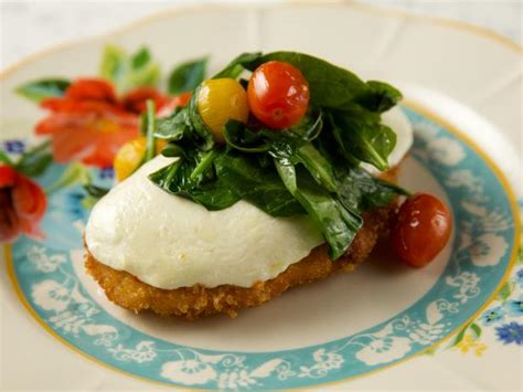 Arrange chicken on top of sauce; Crispy Chicken Florentine Melt Recipe | Ree Drummond ...
