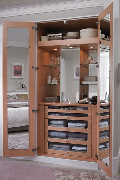 These designs offer the perfect amount of space, style, and utility. BUILT IN WARDROBES | Best Fitted Wardrobe
