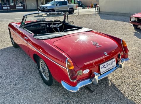 1967 Mgb With Od Sold Collectable Classic Cars