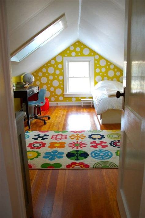 One of the most common problems that are coming up with the ever increasing population is homes are being built smaller. 20 Bright Attic Room For Children's | Home Design And Interior