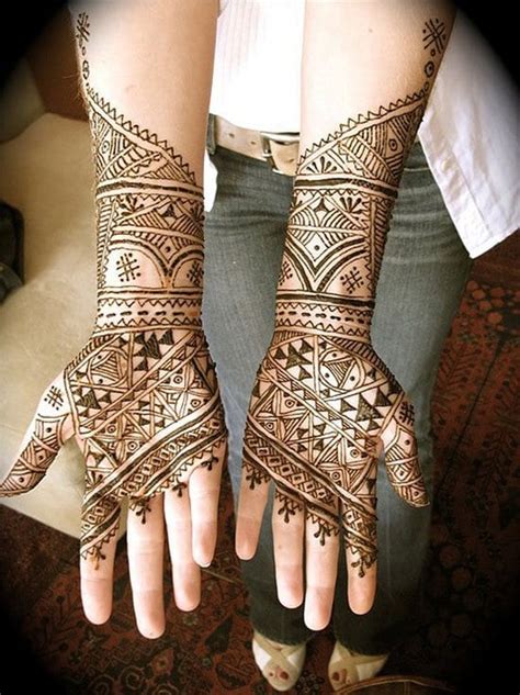 For kids and kids at heart, you can also go with a cartoon henna tattoo! Trending Mehndi Designs-50 Latest Henna Tattoo Ideas for 2019