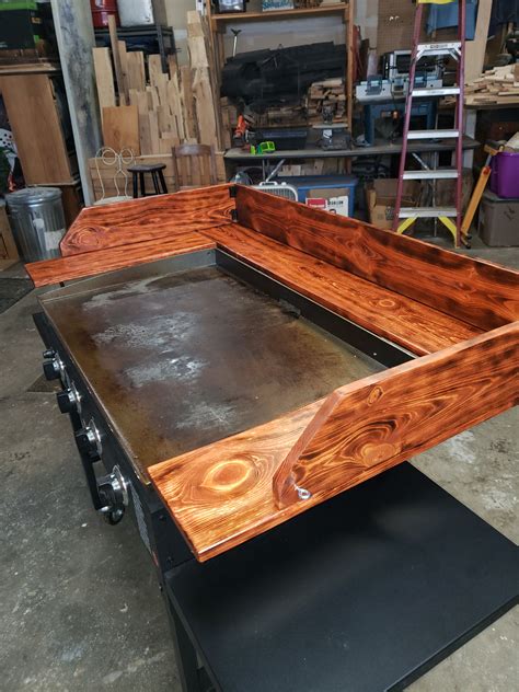 Have you thought of carrying your griddles to all the outdoor adventures? Unfolded and in position. | Coffee table, Pallet coffee ...