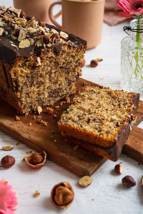Eierlikörkuchen mit Nuss Eierlikör -Nusskuchen