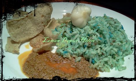 Nampla merupakan sos ikan atau sos sotong thailand. Laman Dapur Helen: NASI GORENG KERABU BIRU