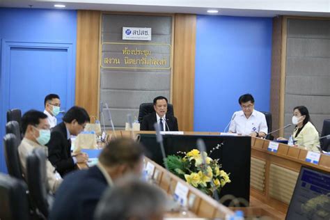 ร่วมทบทวนปัญหาในระบบ พร้อมเสนอ 3 ประเด็นเร่งปรับปรุง ใช้สิทธิบริการ. บัตรทองจ่อชง ครม.ของบเพิ่ม 1.4 หมื่นล้าน เพิ่ม ปชช.เข้าถึง ...