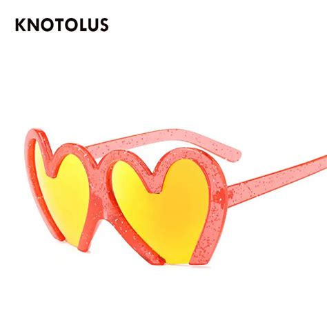 Knotolus Red Blue Plastic Frame Heart Shaped Sunglasses Women Brand Designer Vintage Mirror