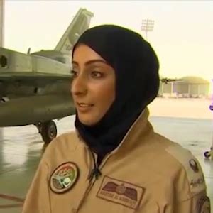 Mariam Mansouri Uae S First Female Fighter Pilot Leads Allied