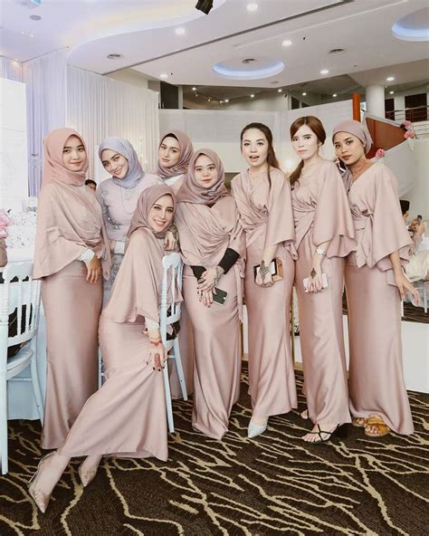 Inspirasi Dress Bridesmaid Hijab Inspirasi Fashion