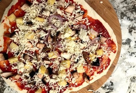 Pineapple Mushroom Pizza Zestykits Regina Meal Kits Recipes And