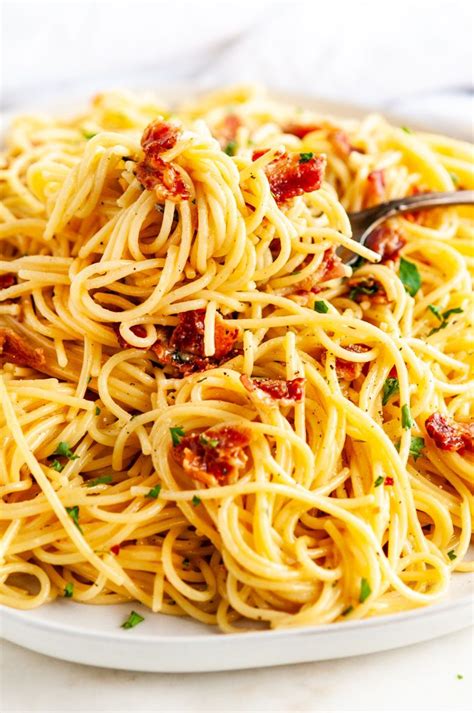 One pan pasta (паста и соус в одной сковороде). Classic Spaghetti Carbonara (Quick and Easy!) - Aberdeen's Kitchen