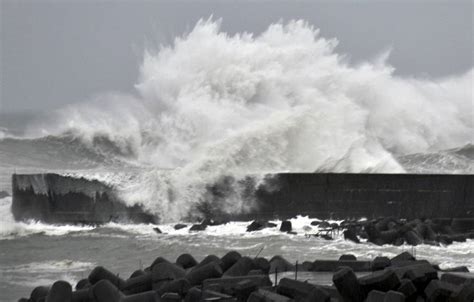 Typhoon is the name of these storms that occur in the western pacific. Typhoon leaves U.S. airman dead, two missing in Okinawa ...