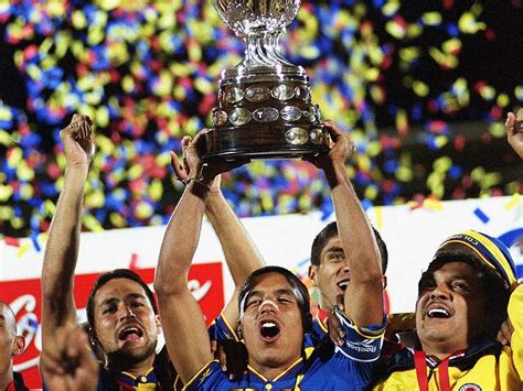 The 2001 copa américa was held in colombia, from 11 to 29 july. Fotos Colombia Copa América 2001 - Selección Colombia ...
