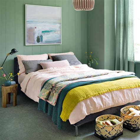 36 Cool Bottle Green Bedroom Ideas 50 Of The Most Spectacular Green