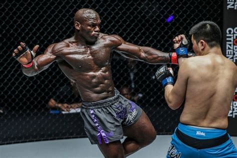 Cameroonian superstar alain ngalani and senegalese wrestling sensation oumar kane kicked off one: Alain Ngalani Says 'I'm A Danger For Anyone' When ...