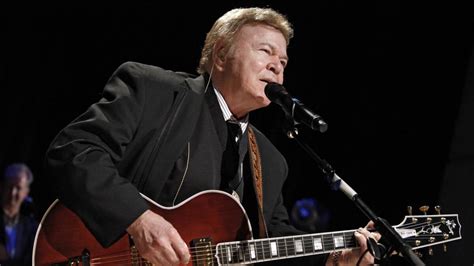Roy Clark ‘hee Haw Star And Country Music Guitar Virtuoso Dies At 85