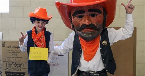 Pistol Pete Attends Jenks West Elementary Schools Famous Oklahomans