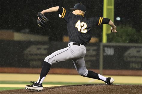 Let me know in the comment sectionit took. 2020 MLB Draft Results: Pittsburgh Pirates take RHP Jack ...
