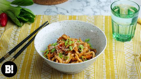 Kimchi Udon Stir Fry 🍜 Quick Easy Vegan Recipe Youtube