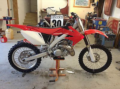 Hinson clutch basket with service honda clutch and ignition cover. Cr500af Motorcycles for sale