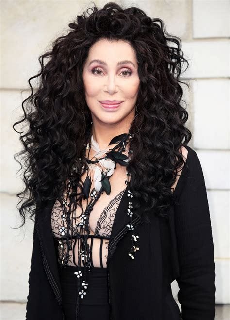 Iconic Singer Cher 72 Revealed The Secret To Her Ageless Appearance Small Joys