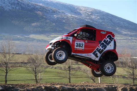 Drive a wrx rally car, v8 race buggy or v8 trophy truck or take a combo drive! SNAFU!: A SMART Car made into a 4x4