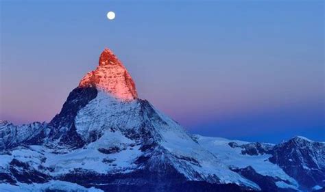 Stunning Pictures Show Peak Of The Matterhorn Glow Like A Candle Flame