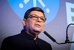 Teenagers Unite Burger Kings Surprising Wage Disclosure