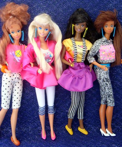 15 Essential Fashion Lessons From 90s Barbie Vintage Barbie Clothes Barbie 90s Barbie Fashion