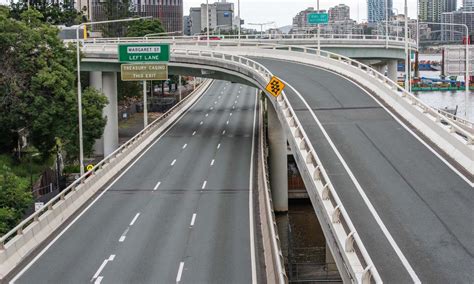 Lockdown threatens to disrupt bumper weekend for airlines. Brisbane lockdown announced after fresh COVID-19 cluster ...