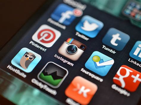 Wie sicher die apps wirklich sind und worauf sie achten sollten, zeigt dieser beitrag. Android Markets: Wie sicher sind alternative Quellen ...