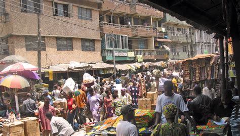 The fire incident which was contained by the state fire service left 15 cattle, 15 sheep, 15 huge rams and more than 25 goats completely burnt to ashes. Things to do in Lagos: Balogun Market - Lape Soetan