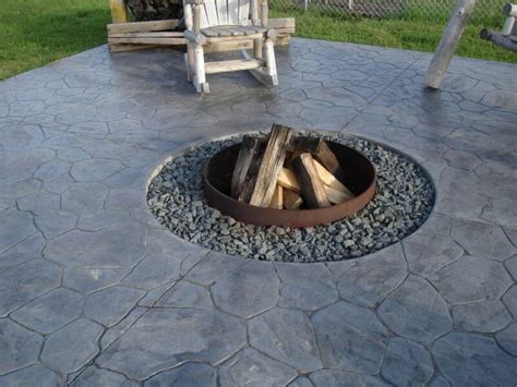 This will help ensure that the ring will fit the overall learn how to add the brickwork and sandstone arches to highlight the arched doors and the oven itself. In-Ground Fire Pit: Risks and Tips - HomesFeed