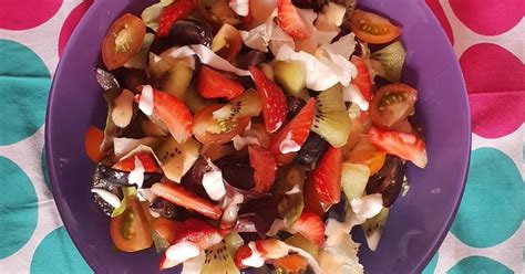 Simak resep salad buah dan sayur sehat dengan bahan sederhana berikut ini! 142 resep salad buah dan sayuran enak dan sederhana - Cookpad