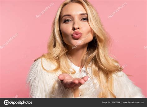 Beautiful Blonde Woman Blowing Kiss Isolated Pink — Stock Photo