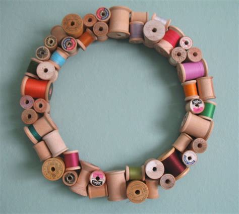 Spool Wreath Spool Crafts How To Make Wreaths Wooden Spools