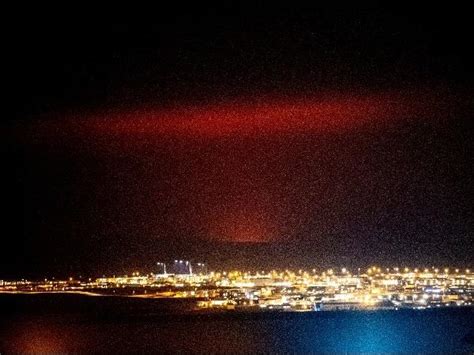 In Pics Icelandic Volcano Erupts Lighting Up Night Sky Near Reykjavik