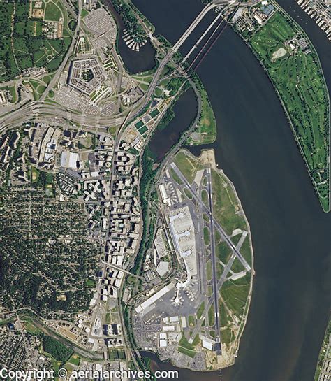 Aerial Photo Map Of Ronald Reagan Washington National Airport