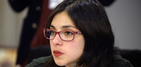 Karol aída cariola oliva (born april 1, 1987) is a chilean politician, and former president of the federación de estudiantes de la universidad de concepción (university of concepción student federation) for 2010. "Es fácil ser comunista y ganar $10 millones": el round ...
