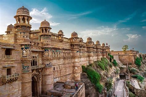 15 Famous Forts In India Which Reawaken The Glorious Periods Of Indian
