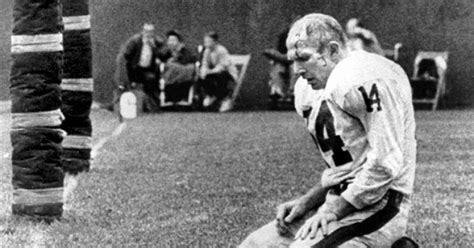 Ya Tittle Quarterback Who Led Giants To 3 Title Games Dies At 90