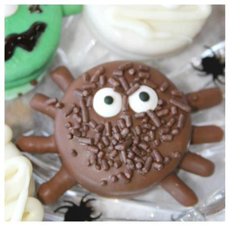 I have had a lot of fun posting the various fun oreo halloween cookie ideas that i came up with in individual posts over the last week. Crazy for Cookies and more: Spooky Halloween Cookies