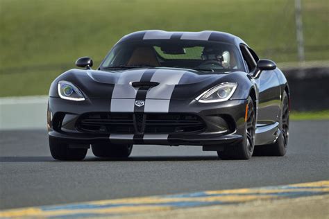 2015 Dodge Viper Gets More Horsepower And 15k Price Drop
