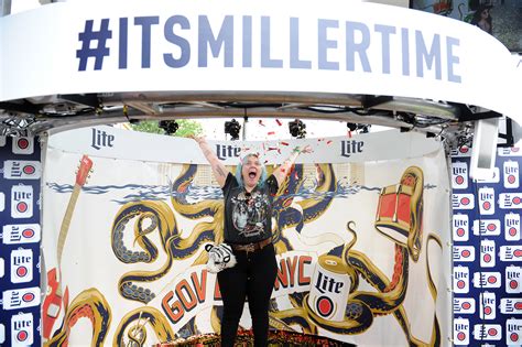 Mac miller's upcoming album watching movies with the sound offâ is now. Singer, Songwriter Elle King Visits Miller Lite Beer Hall ...