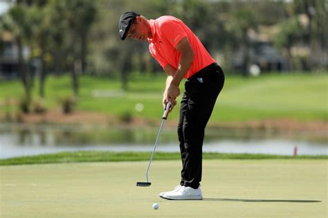 You may notice something a little different about bryson dechambeau's short game. Bryson DeChambeau ditches side-saddle putting, points blame at the USGA | This is the Loop ...