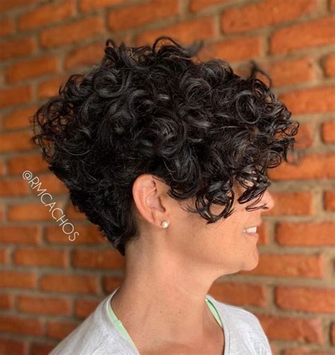 50 Absolutely New Short Wavy Haircuts For 2024 Hair Adviser Curly