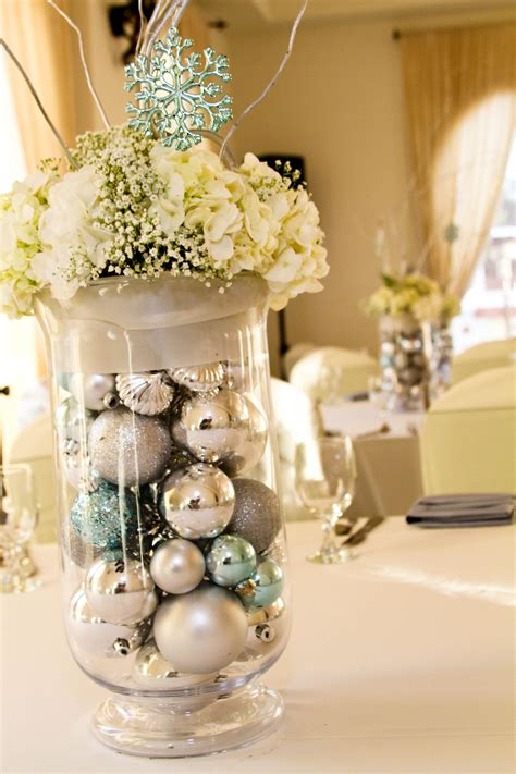 68 winter wedding table décor ideas. beautiful Winter themed centerpiece | Winter wonderland ...