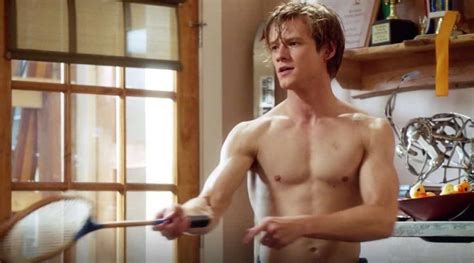+ body measurements & other facts. Lucas Till Says Showrunner's Behavior Made Him 'Suicidal'