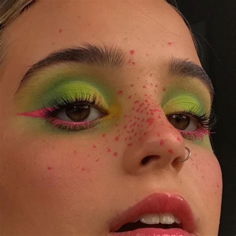 21 abstract makeup looks that are totally selfie worthy i am and co® abstract makeup artistry