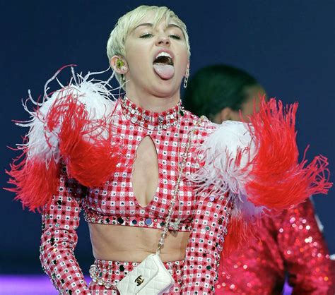 Miley Cyrus Under Criminal Investigation For Twerk Stunt With Mexican Flag